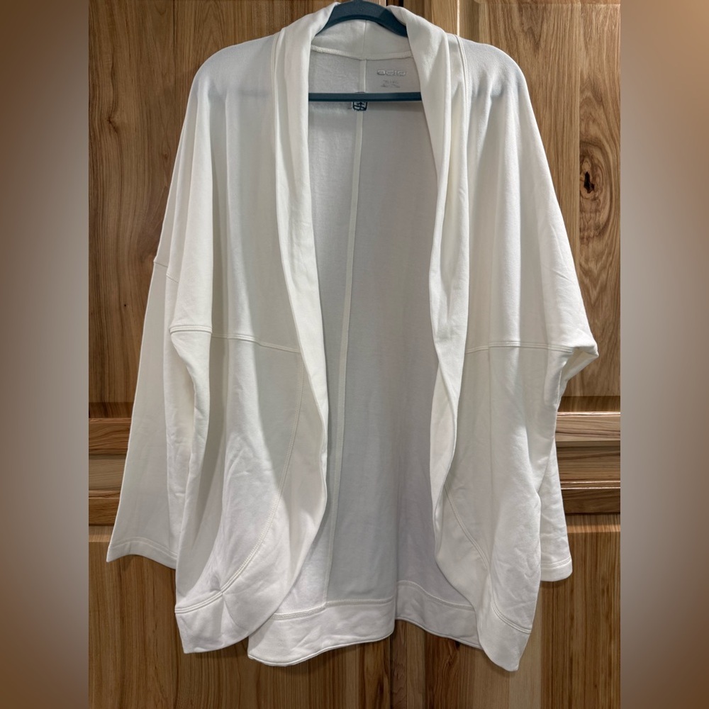 OGIO White Open Front Cocoon Cardigan Athleisure Loungewear Layer Versatile